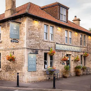 Guest house Rose And Crown Bath ***